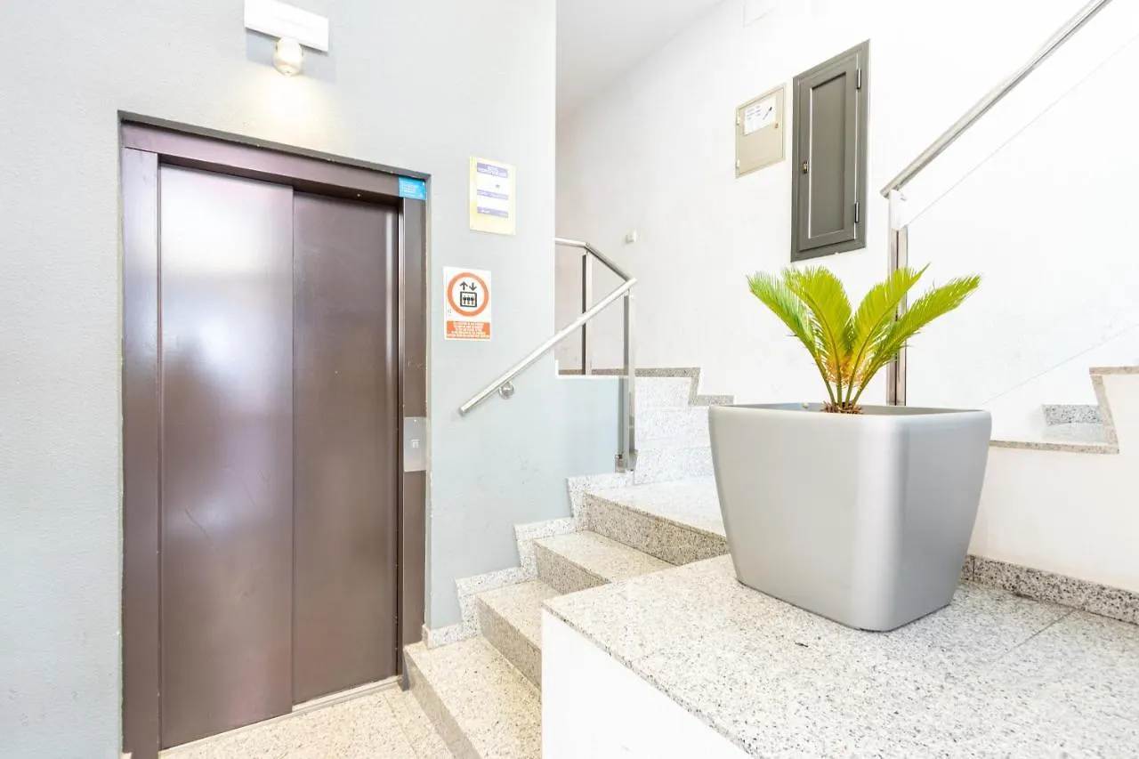Apart-Rent Apartamento Mimoses 0063 Empuriabrava 0*,  Hiszpania